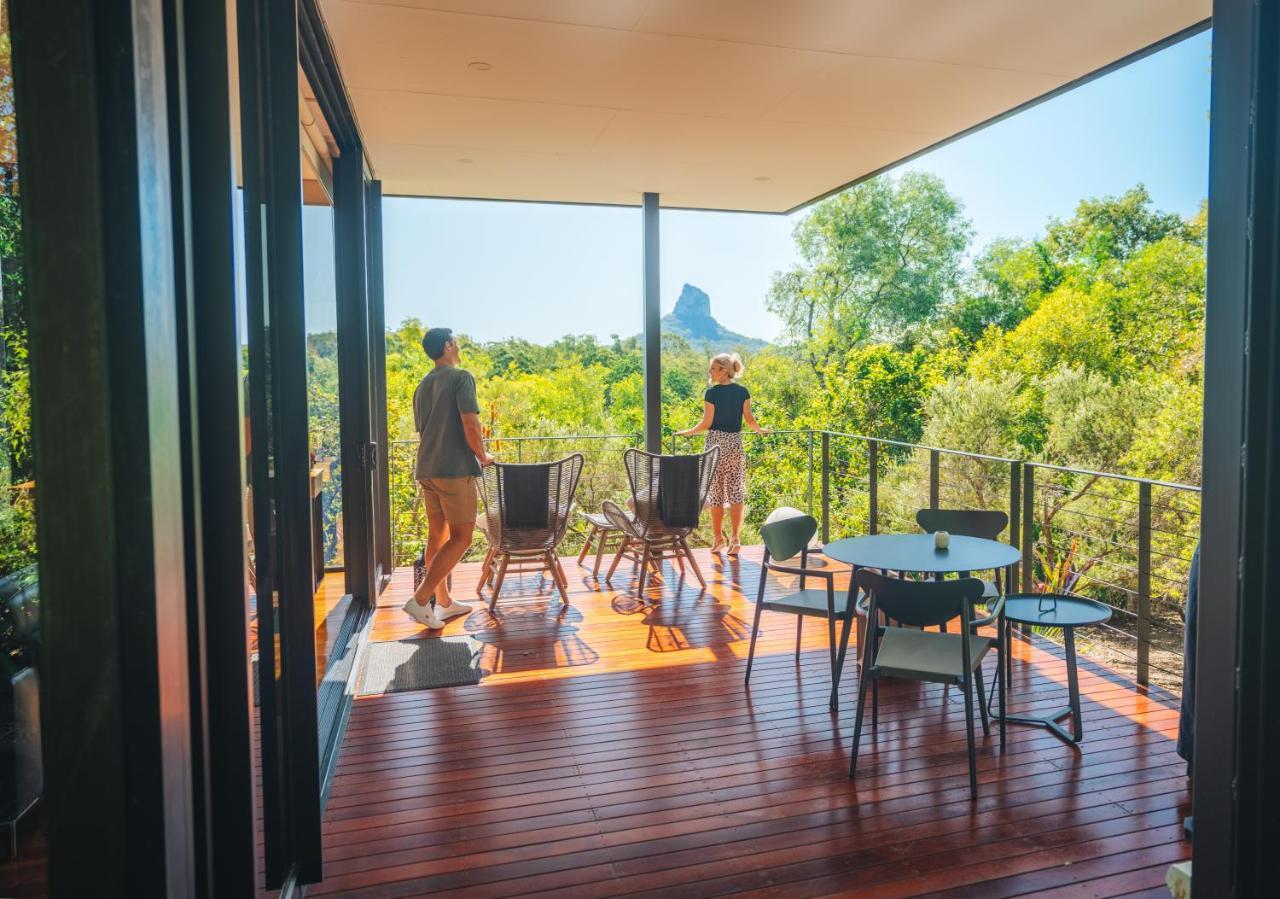 Glass On Glasshouse Glass House Mountains Exterior foto